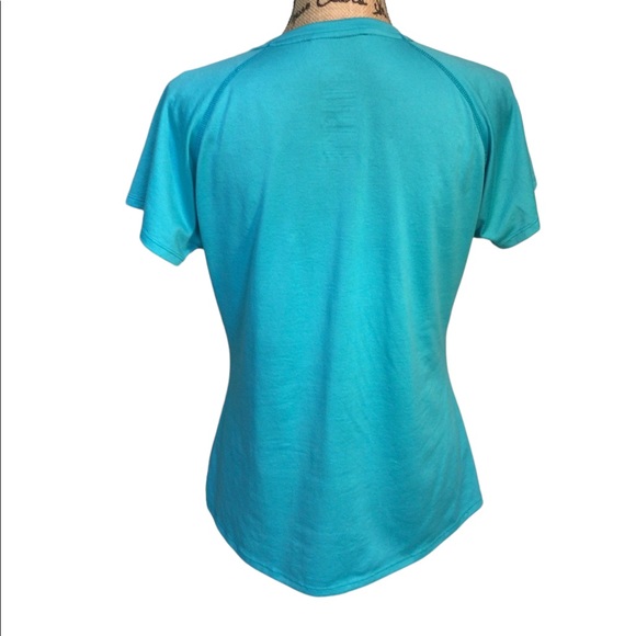 NWOT The North Face V Neck Tee - Picture 2 of 3